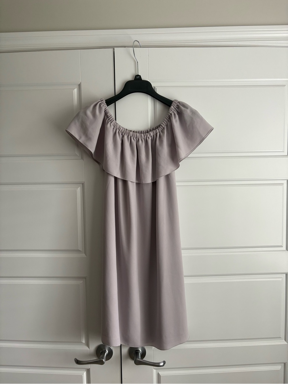 Aritzia Wilfred Off Shoulder Dress